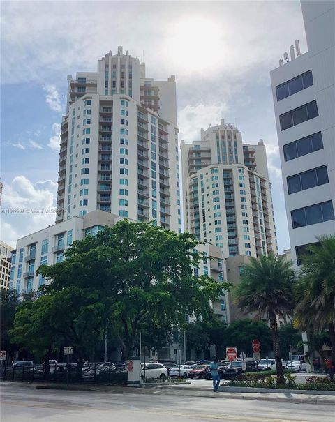 9066 SW 73rd Ct 2401 Miami FL 33156