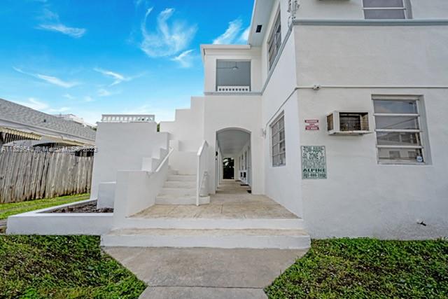 WEST SHORE CREST - Residential Lease