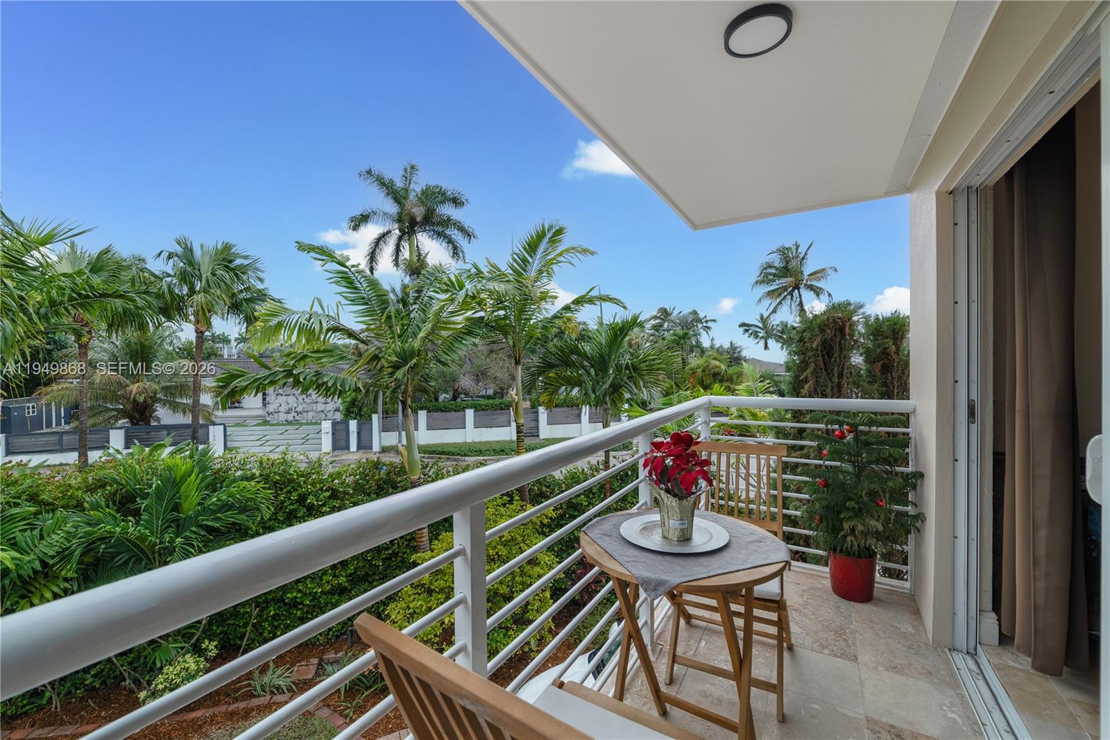 BISCAYNE POINT - Residential