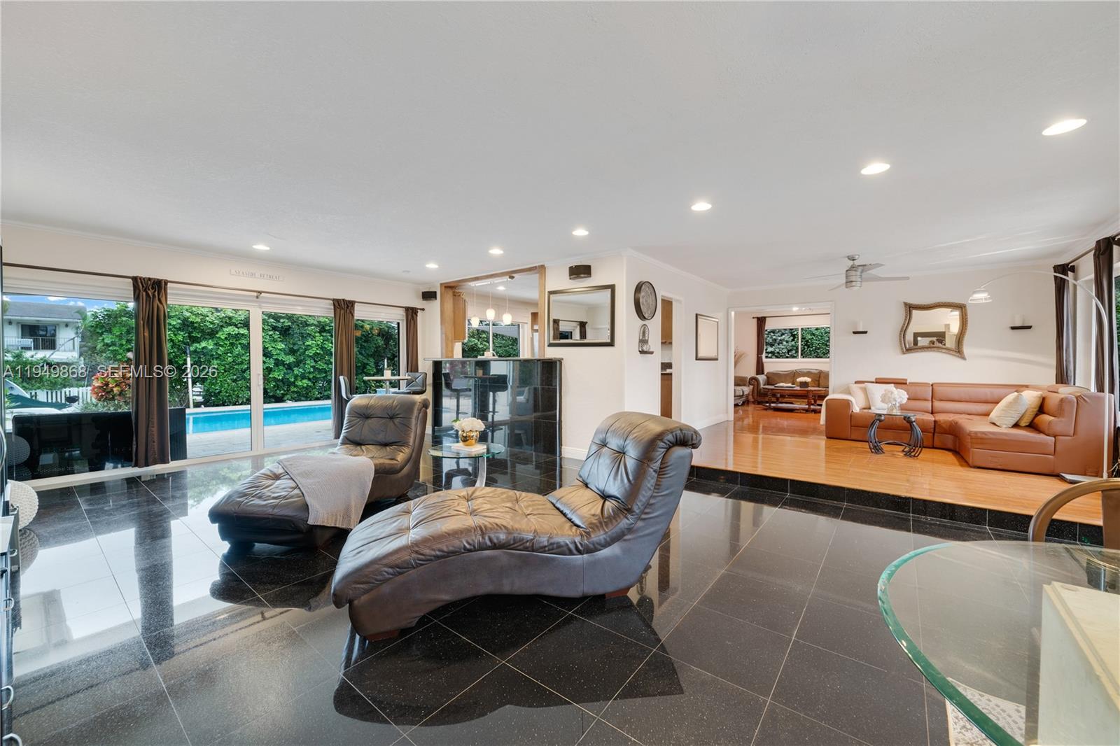 BISCAYNE POINT - Residential