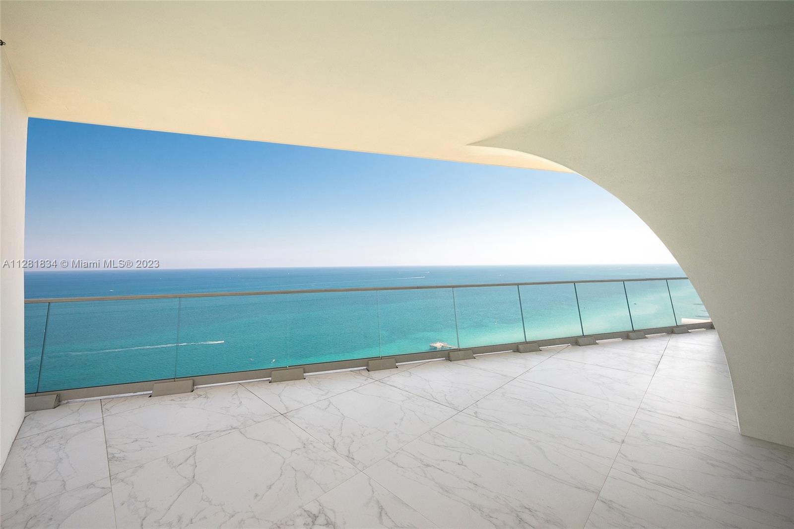 JADE SIGNATURE CONDO - Residential