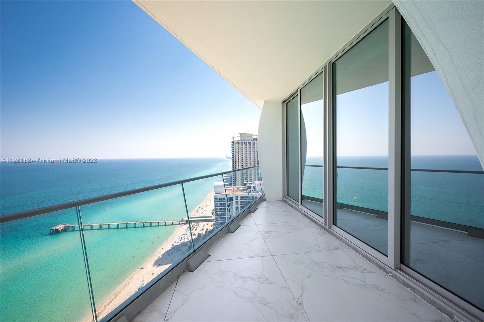 JADE SIGNATURE CONDO - Residential