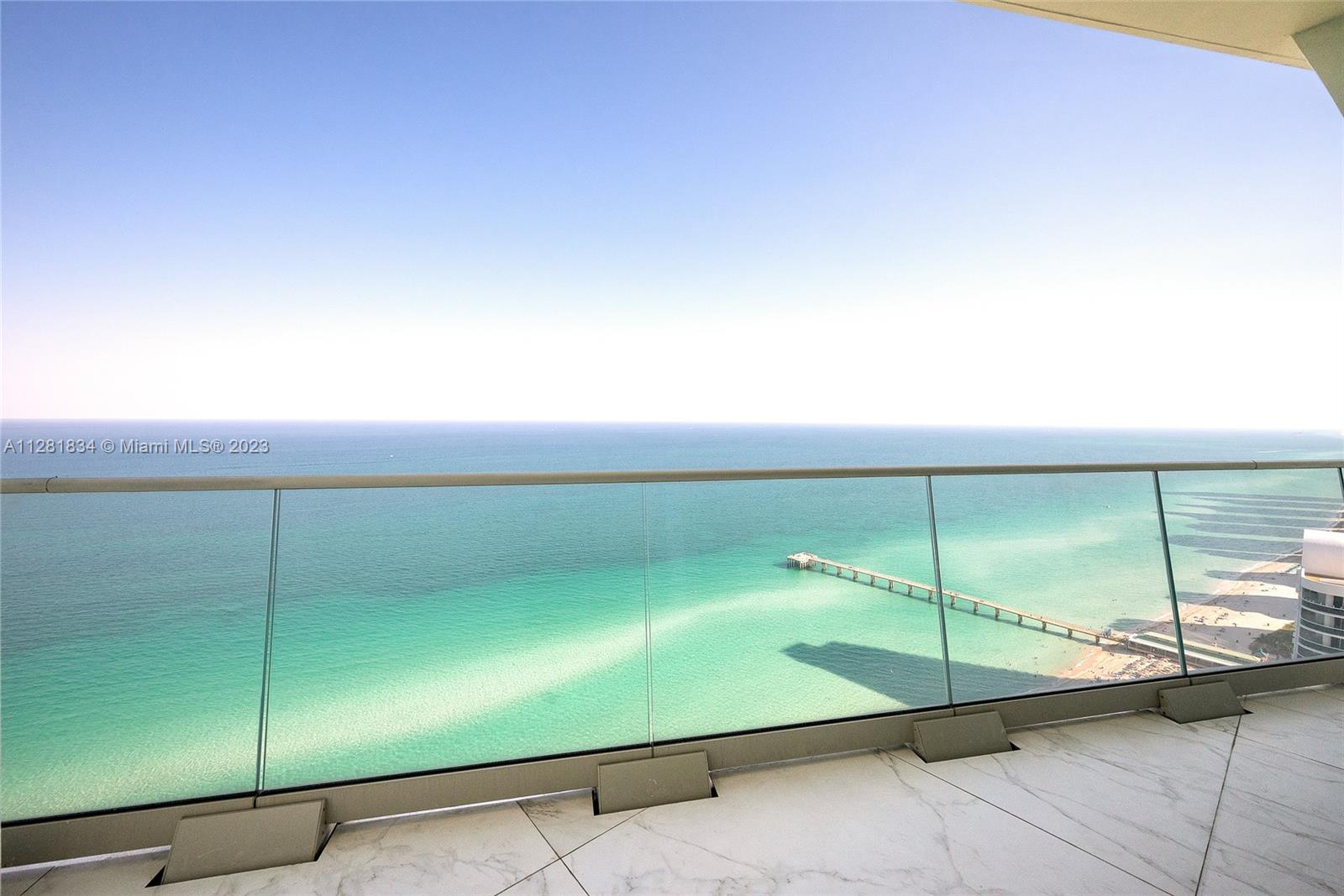 JADE SIGNATURE CONDO - Residential