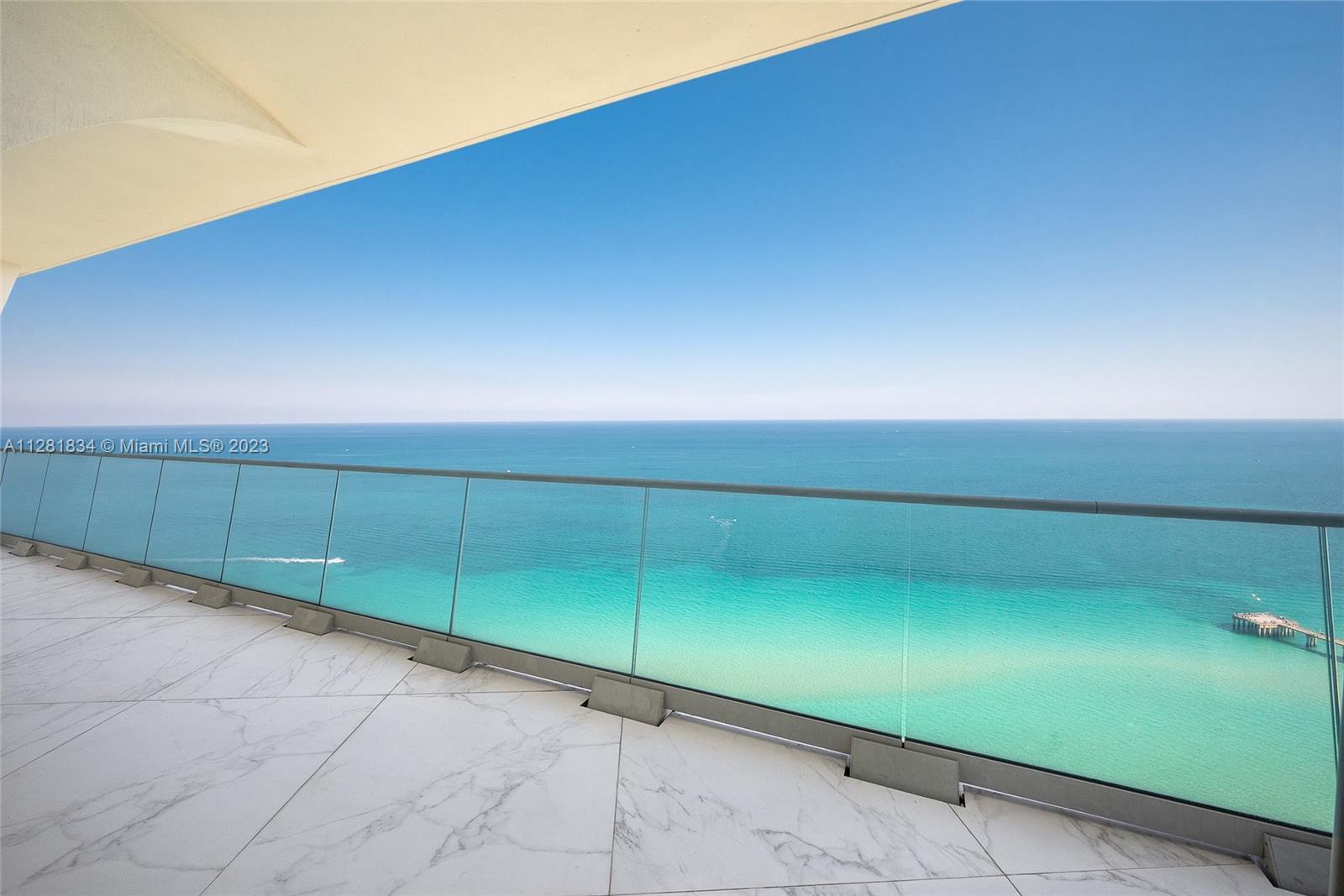 JADE SIGNATURE CONDO - Residential