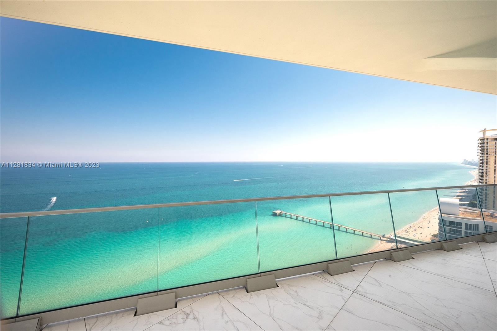 JADE SIGNATURE CONDO - Residential