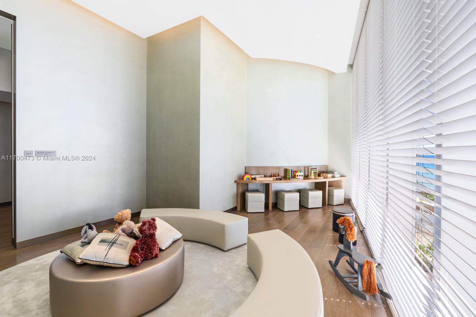 18975 COLLINS CONDO - Residential