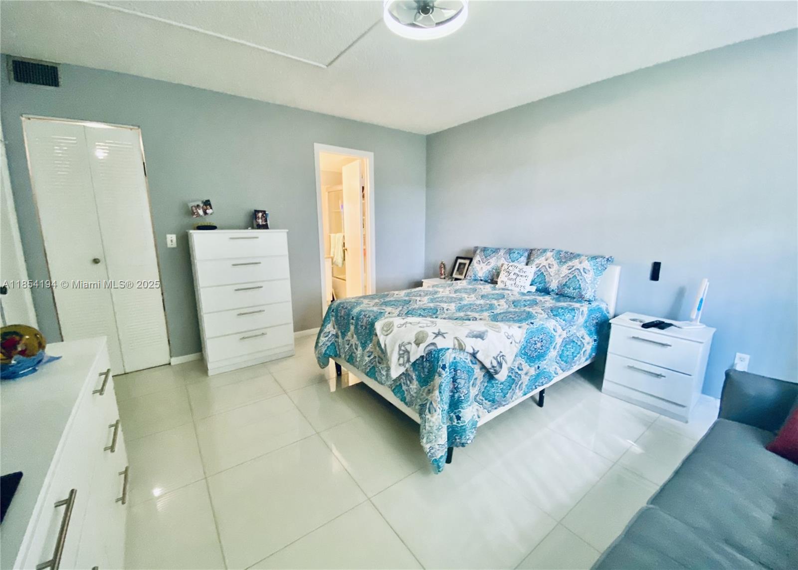 GOLDEN LAKES CONDO - Residential