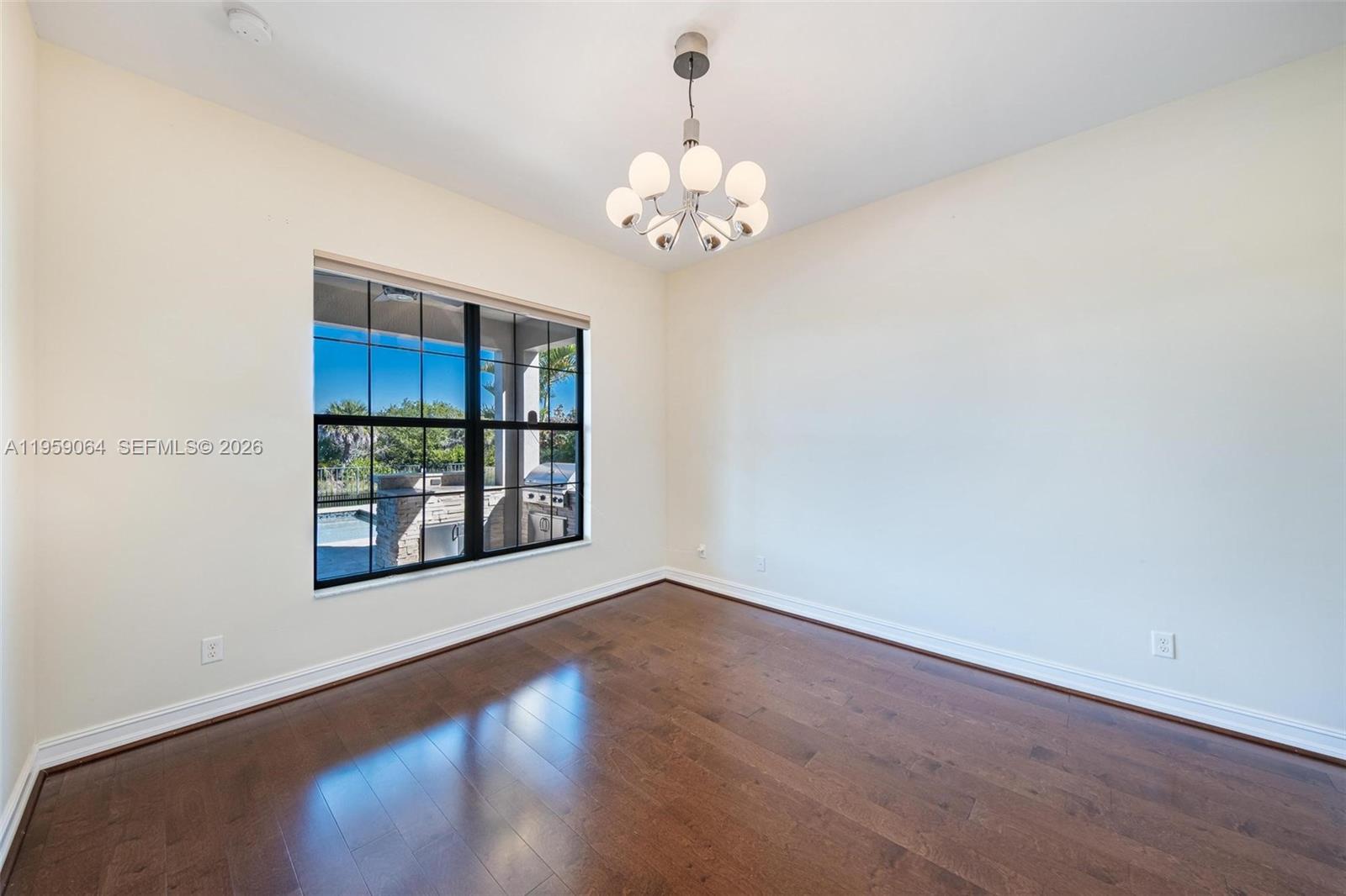 BRUSCHI PROPERTY - Residential