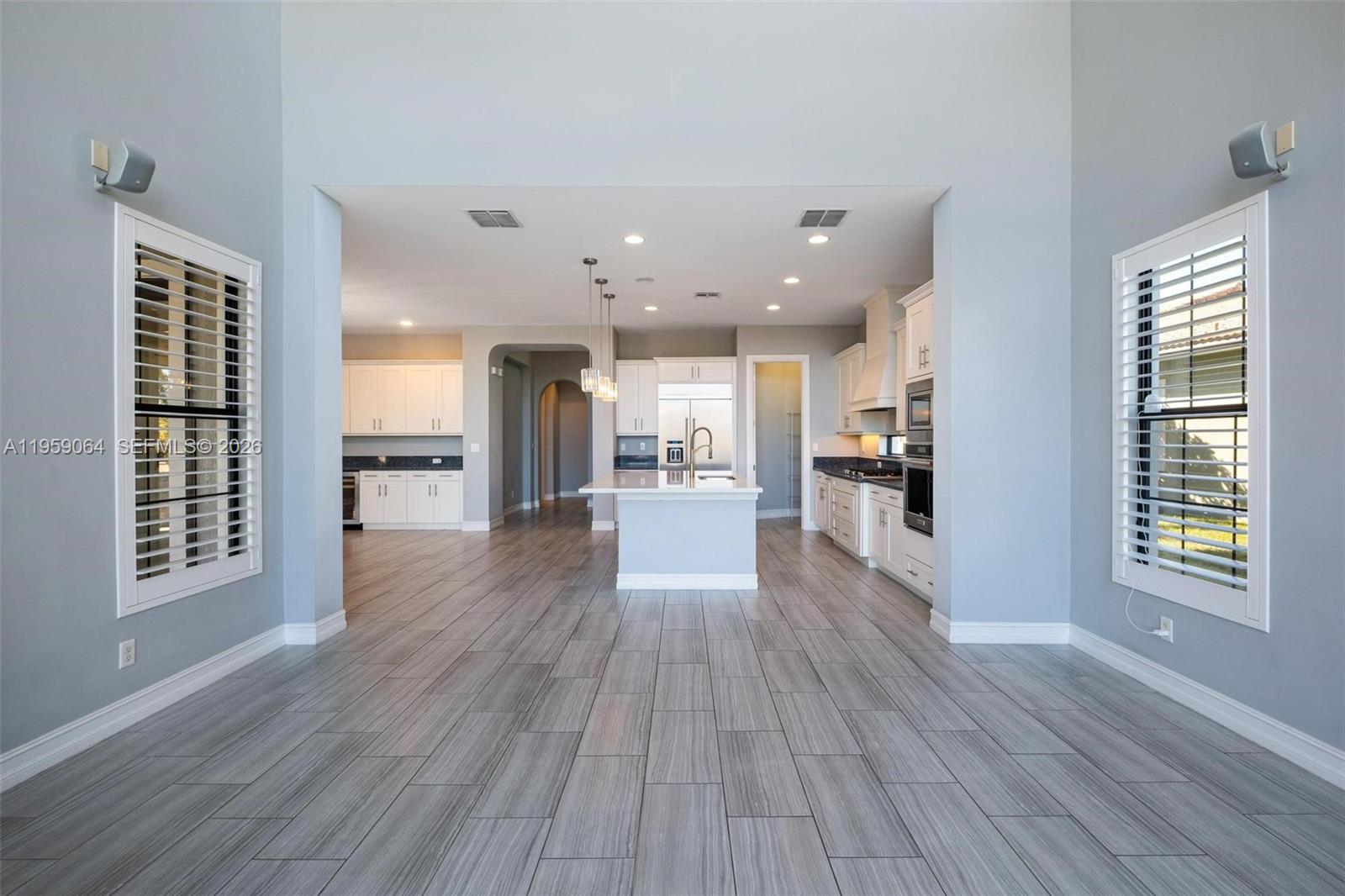 BRUSCHI PROPERTY - Residential