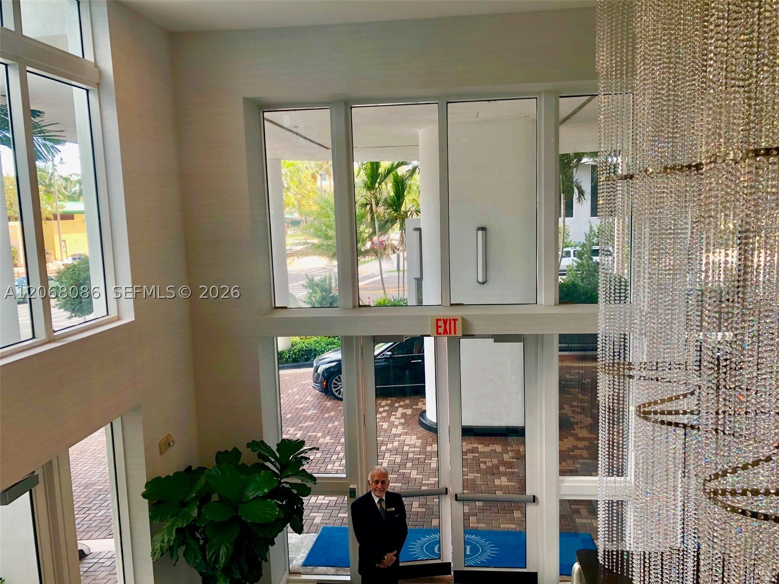 1800 N Bayshore Dr 2708