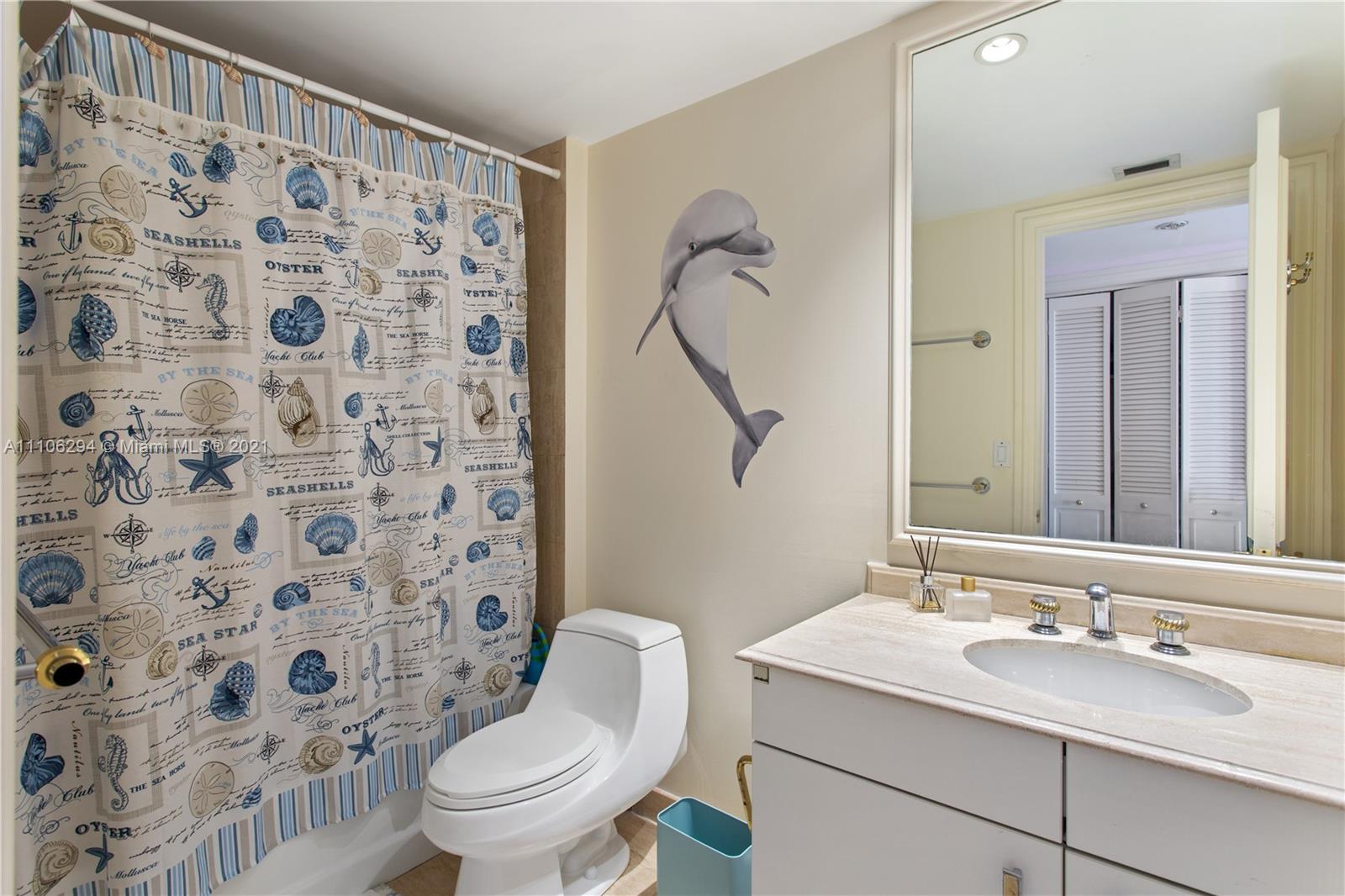 GRAND BAY RESIDENCES COND - Residential Lease