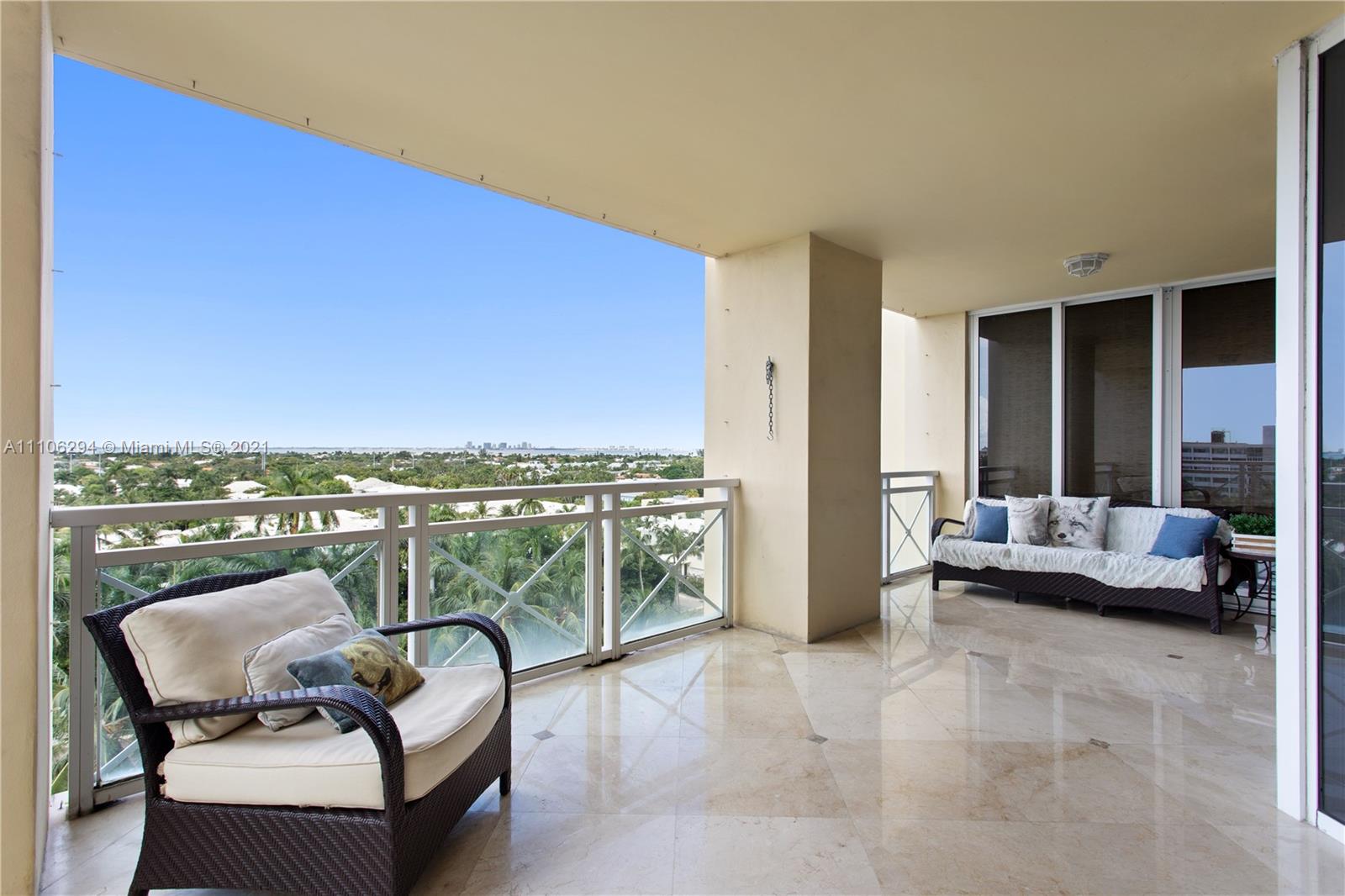GRAND BAY RESIDENCES COND - Residential Lease
