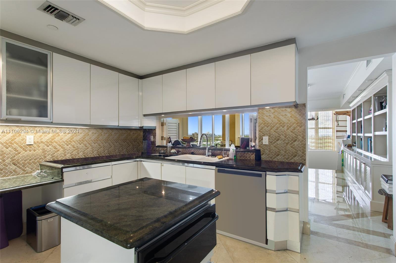 GRAND BAY RESIDENCES COND - Residential Lease