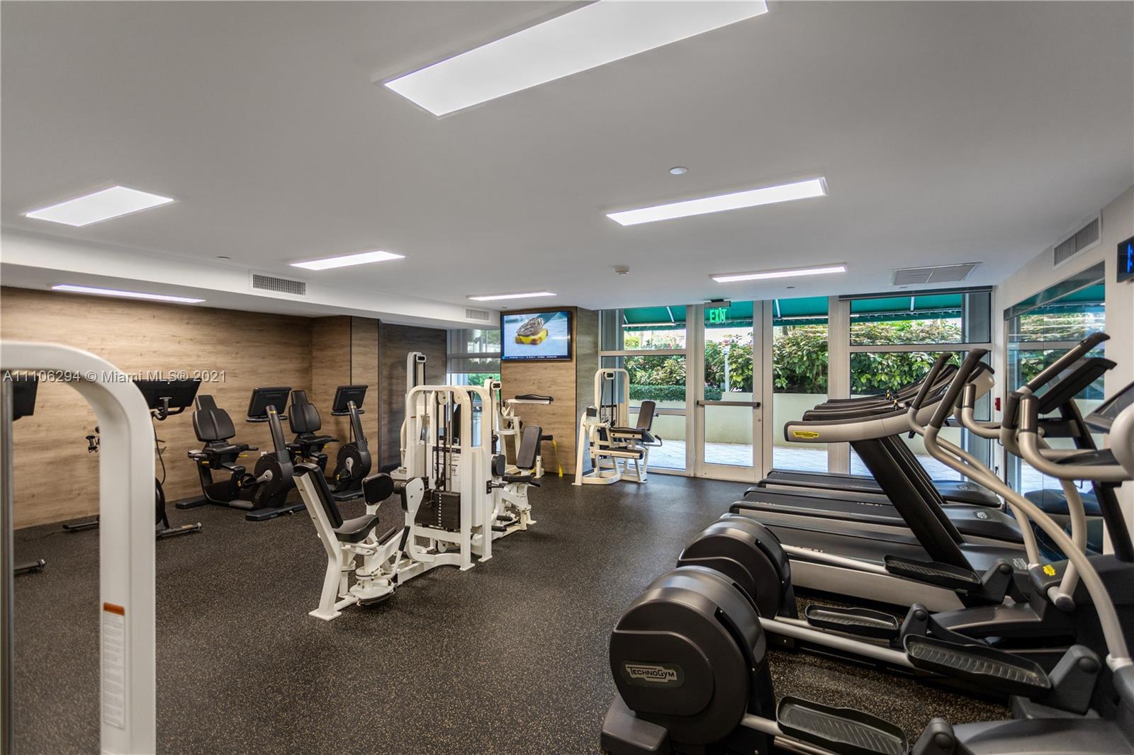 GRAND BAY RESIDENCES COND - Residential Lease