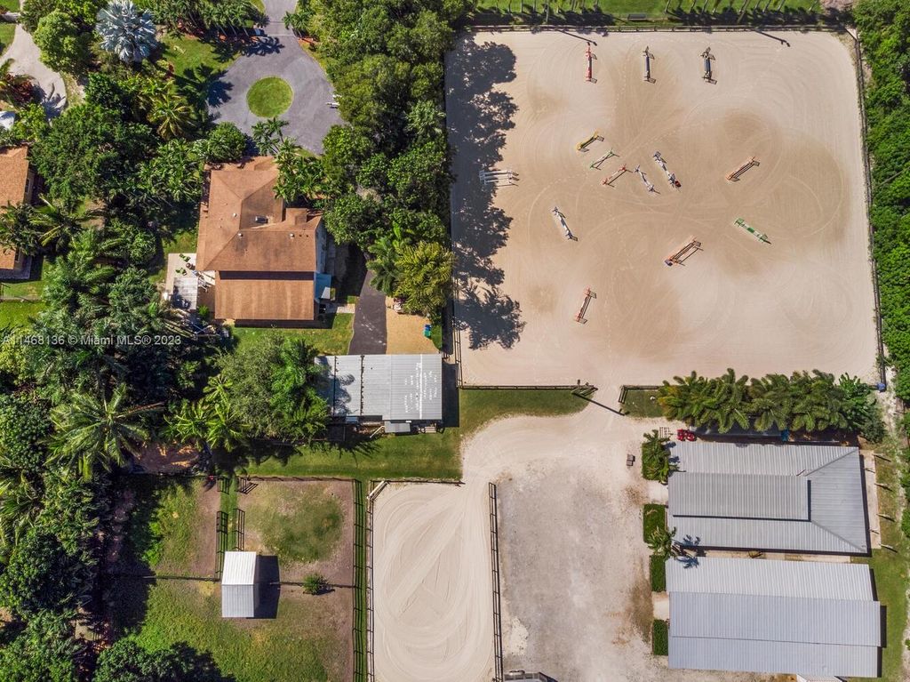 Photo of 5120 SW 208th Ln, Southwest Ranches, FL 33332 (MLS # A11468136)