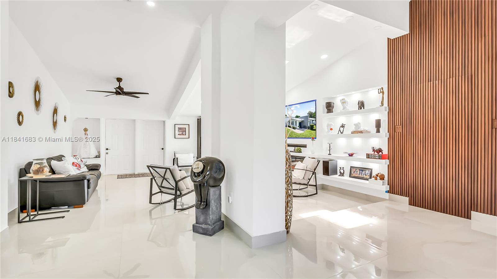 FLA FRUIT LANDS CO SUB NO - Residential