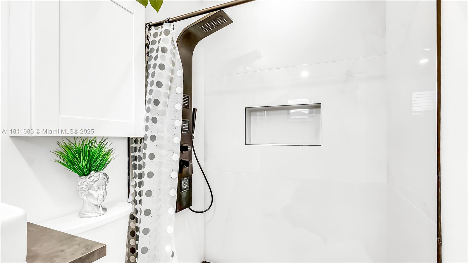 FLA FRUIT LANDS CO SUB NO - Residential