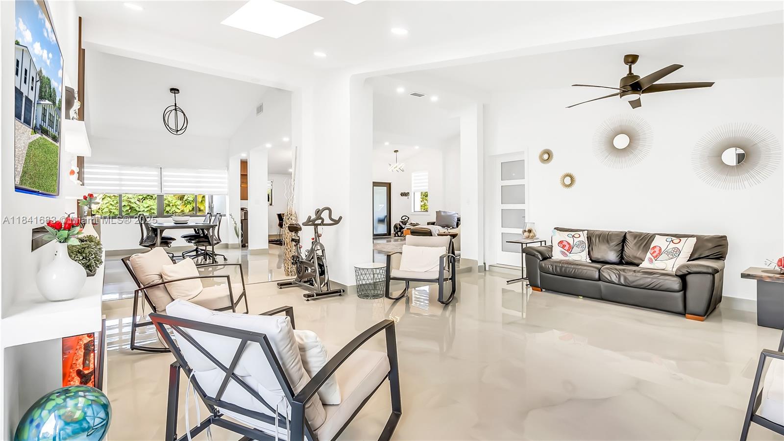 FLA FRUIT LANDS CO SUB NO - Residential