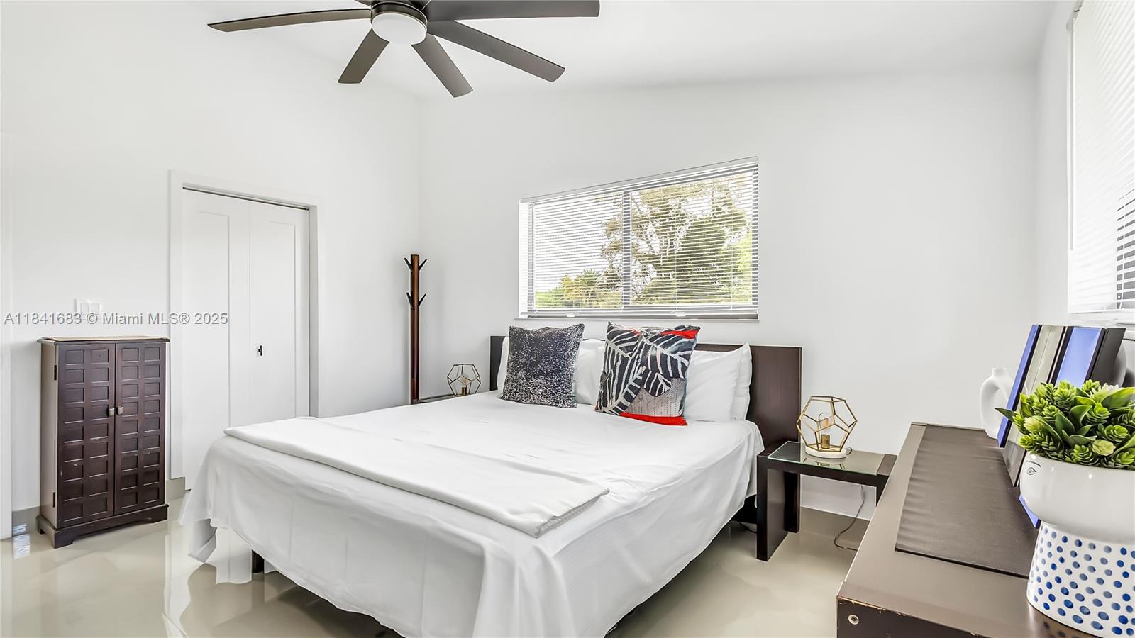 FLA FRUIT LANDS CO SUB NO - Residential