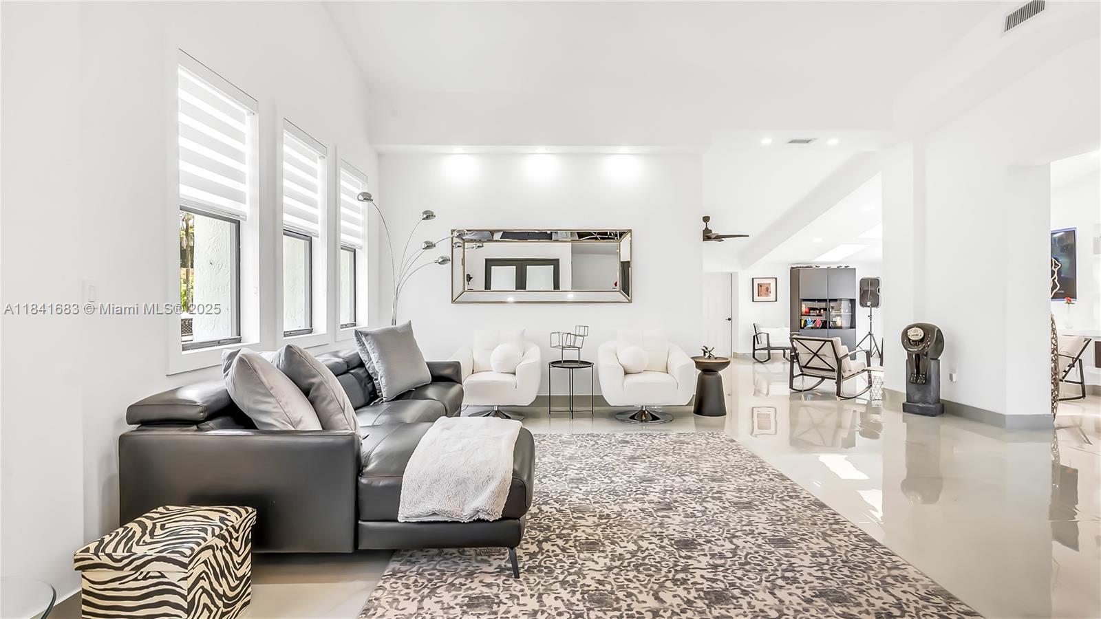 FLA FRUIT LANDS CO SUB NO - Residential