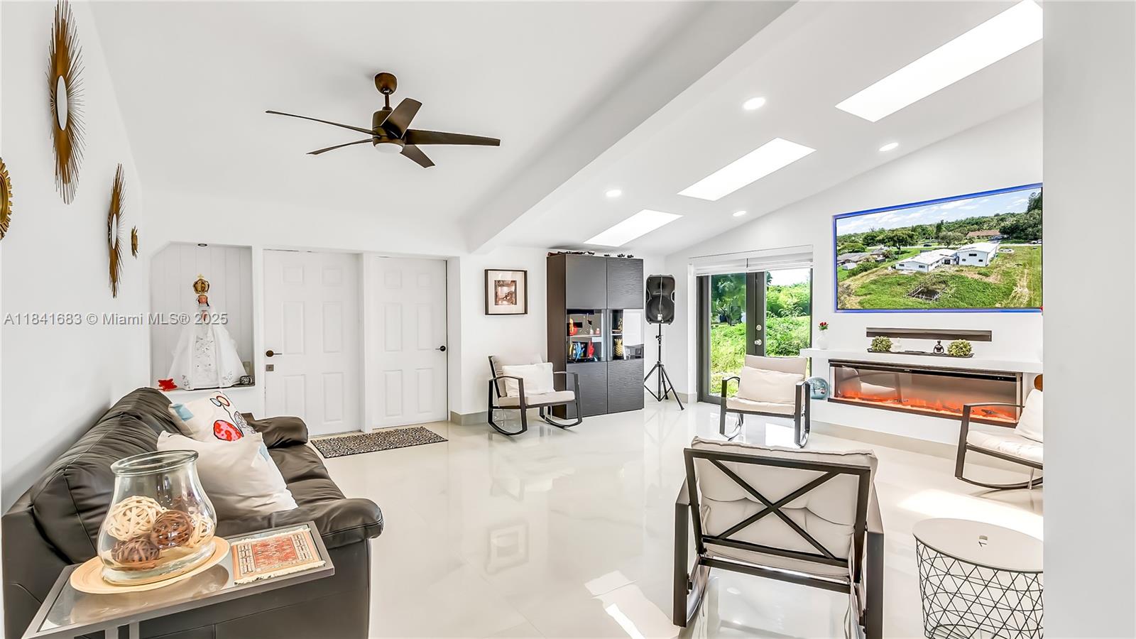 FLA FRUIT LANDS CO SUB NO - Residential