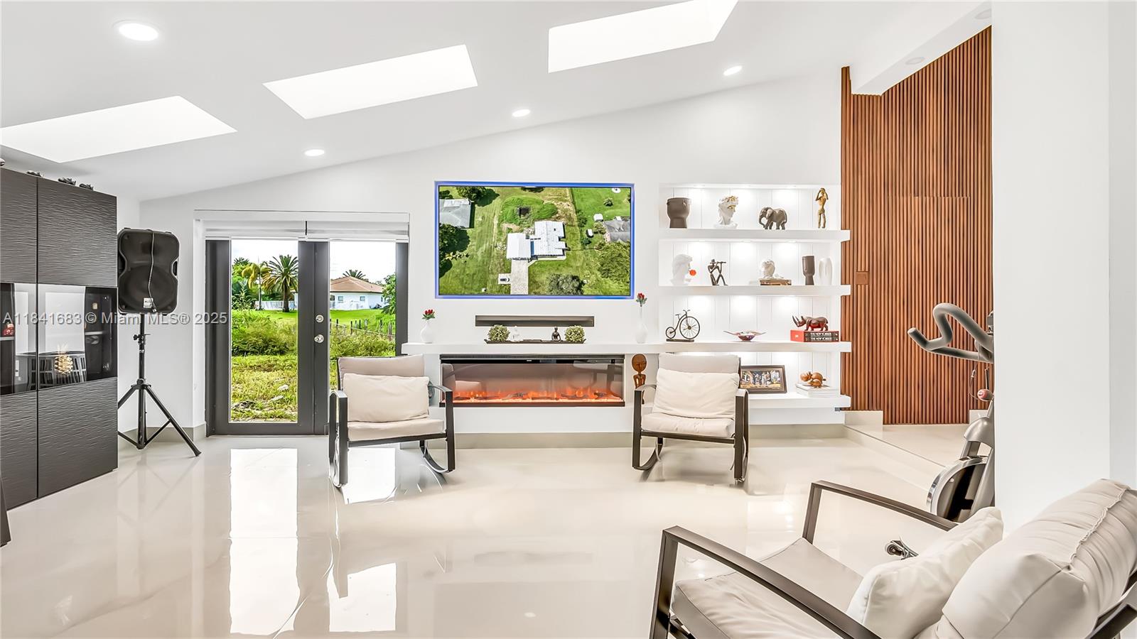 FLA FRUIT LANDS CO SUB NO - Residential