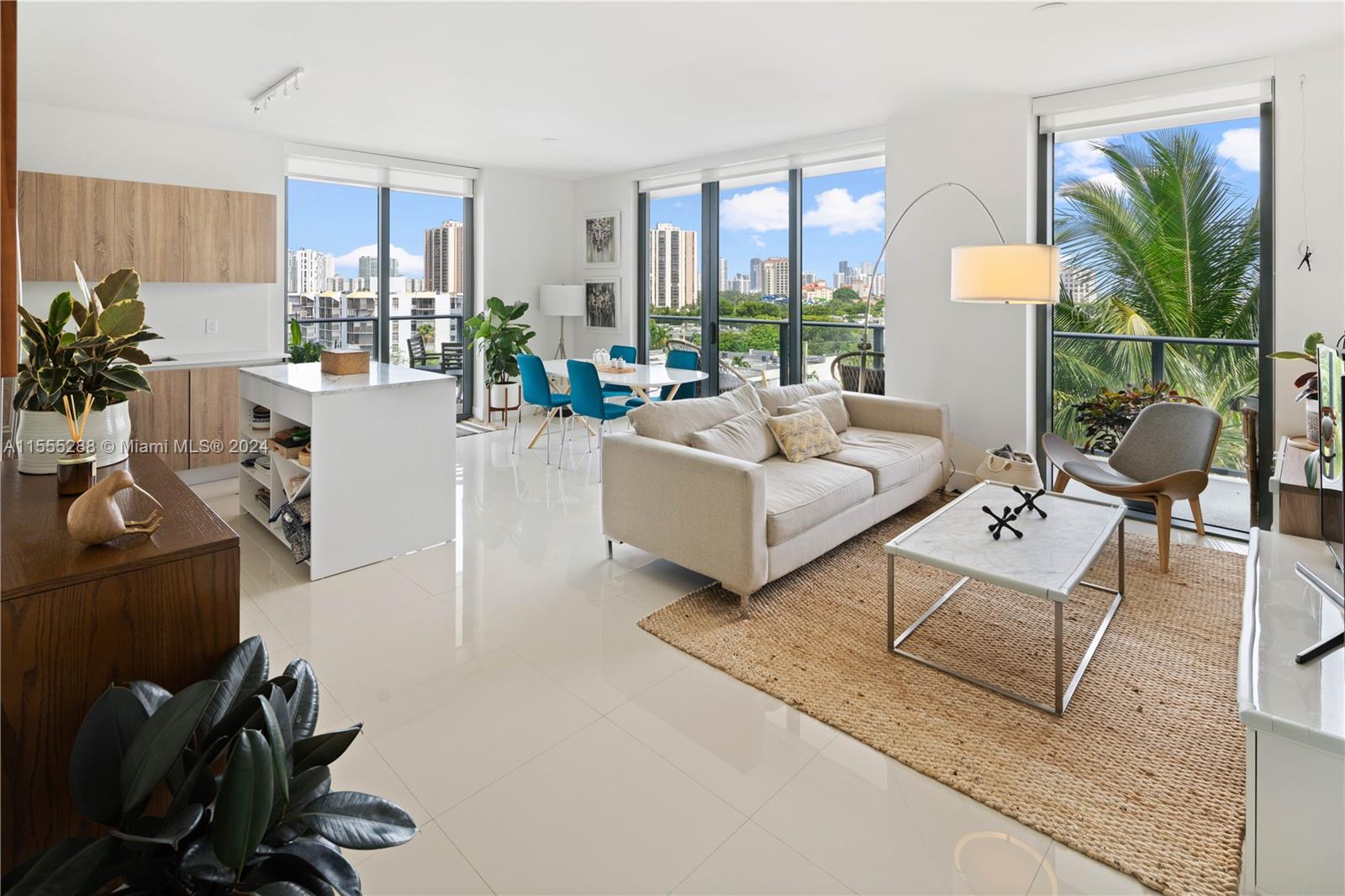 View Aventura, FL 33180 condo