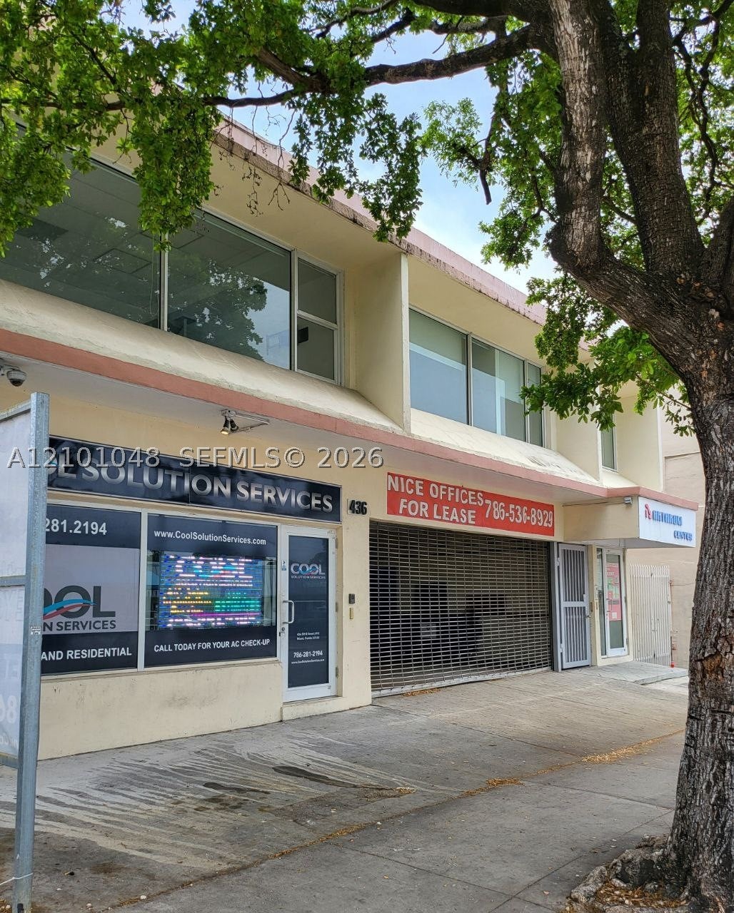 436 SW 8th St