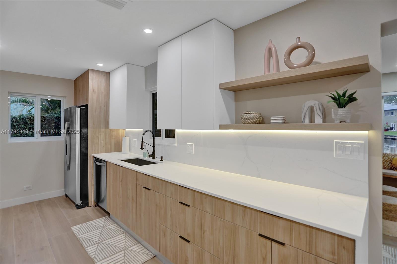TROPICAL MANORS ADD-RESUB - Residential
