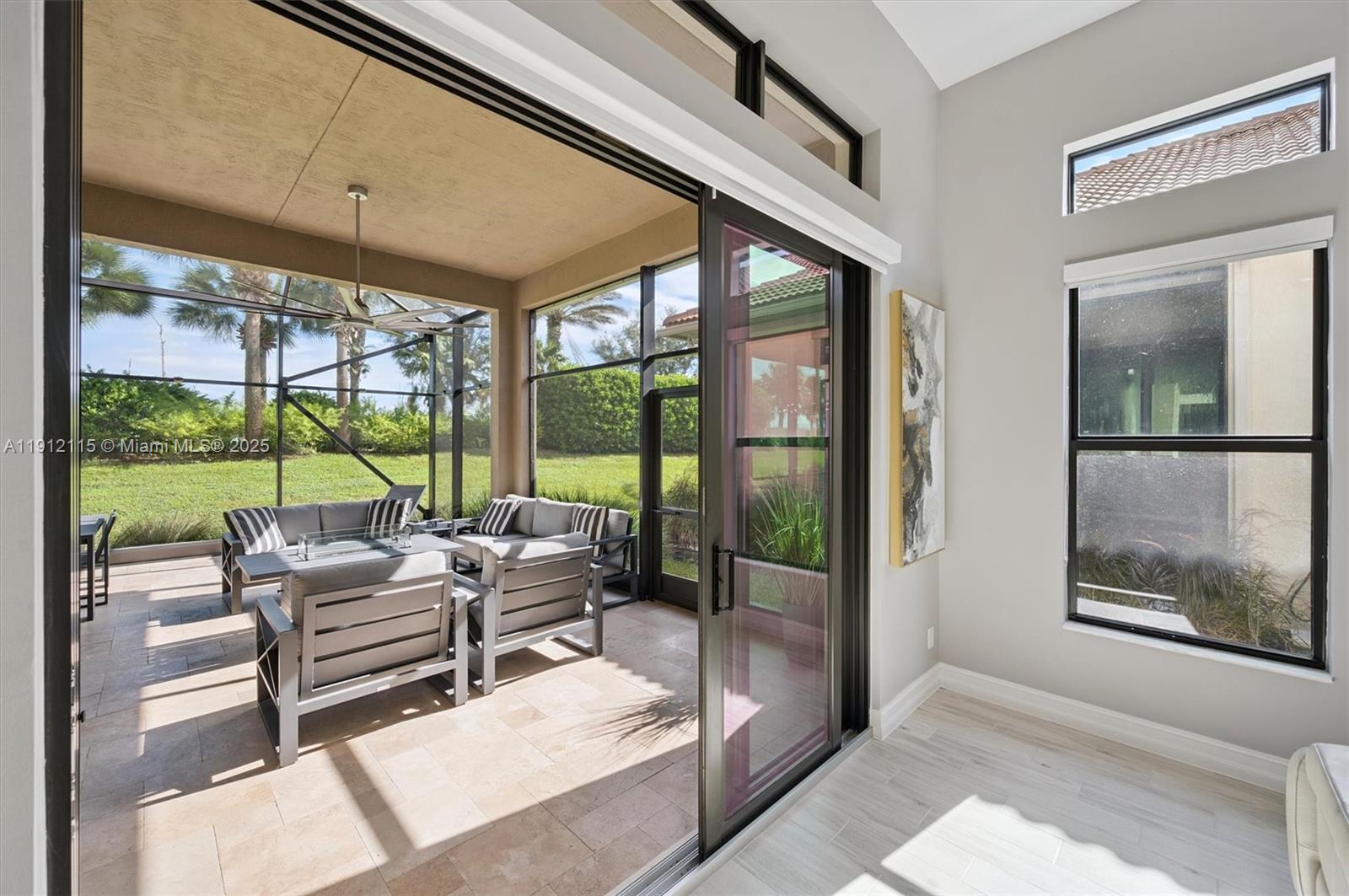 PARKLAND ROYALE - Residential