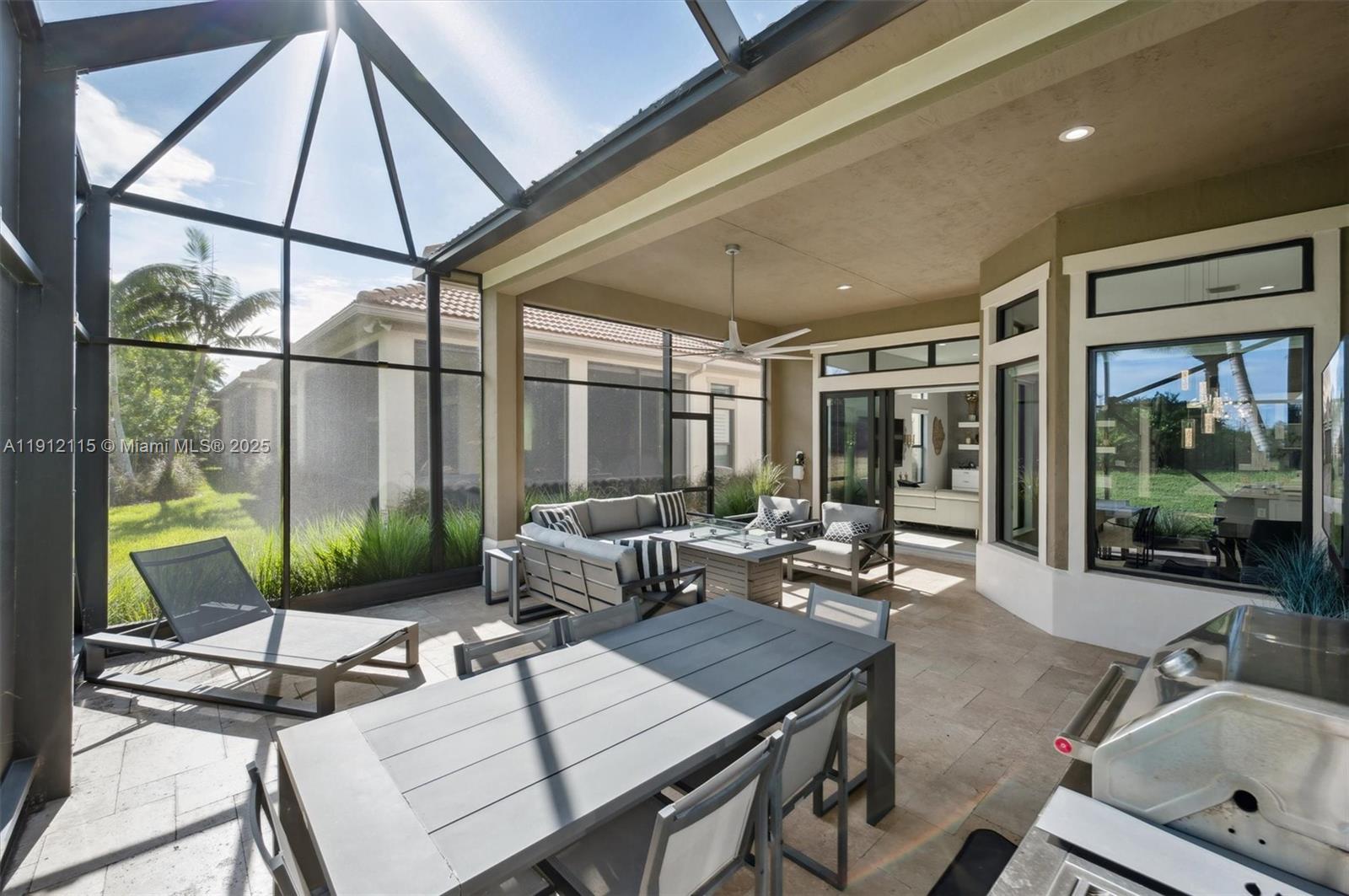 PARKLAND ROYALE - Residential