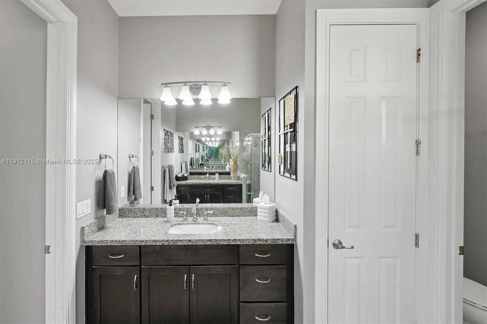 PARKLAND ROYALE - Residential