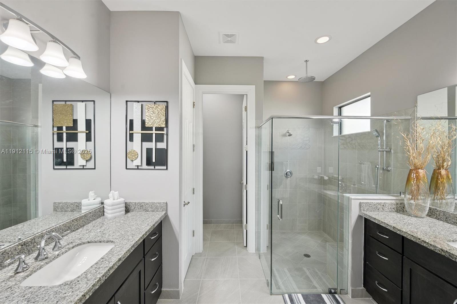 PARKLAND ROYALE - Residential