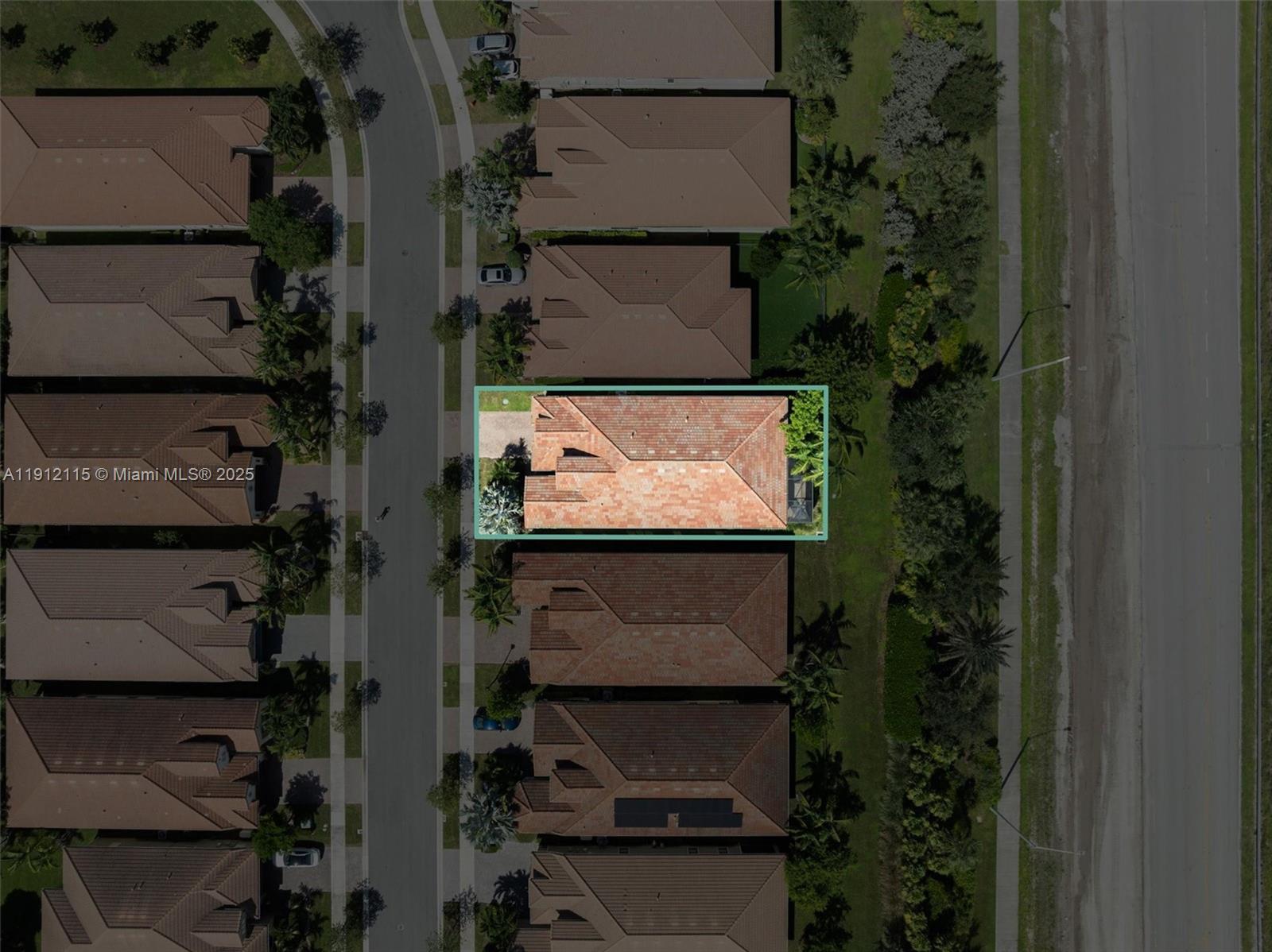 PARKLAND ROYALE - Residential