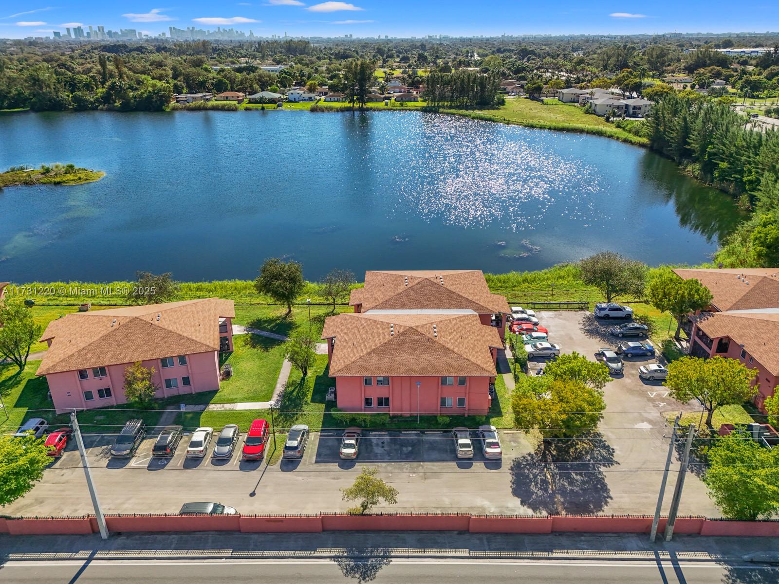 2020 NW 119th St 1122