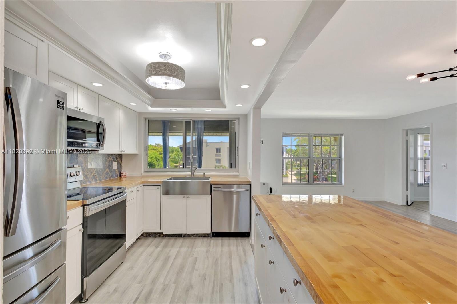 TAMBERLANE 6 CONDO - Residential Lease