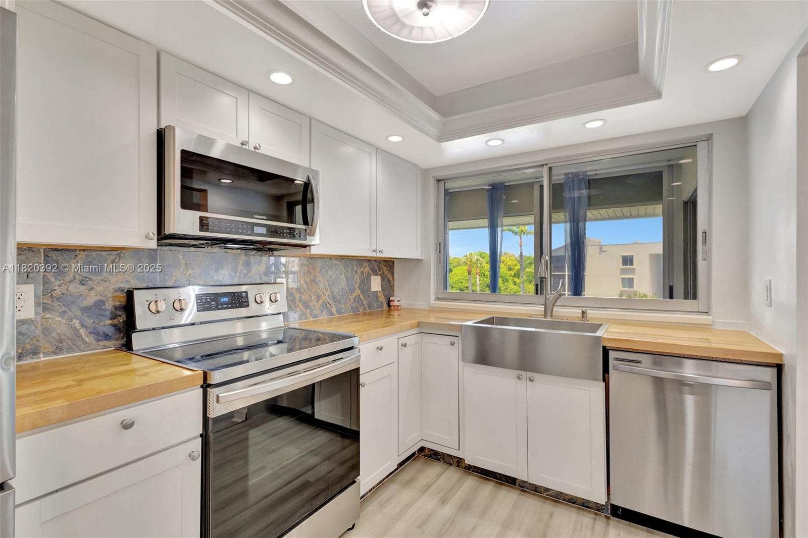 TAMBERLANE 6 CONDO - Residential Lease