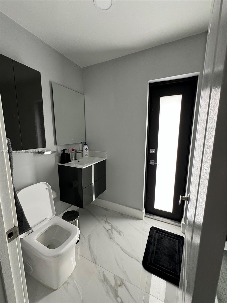 FOREST VIEW SUB - Residential Lease