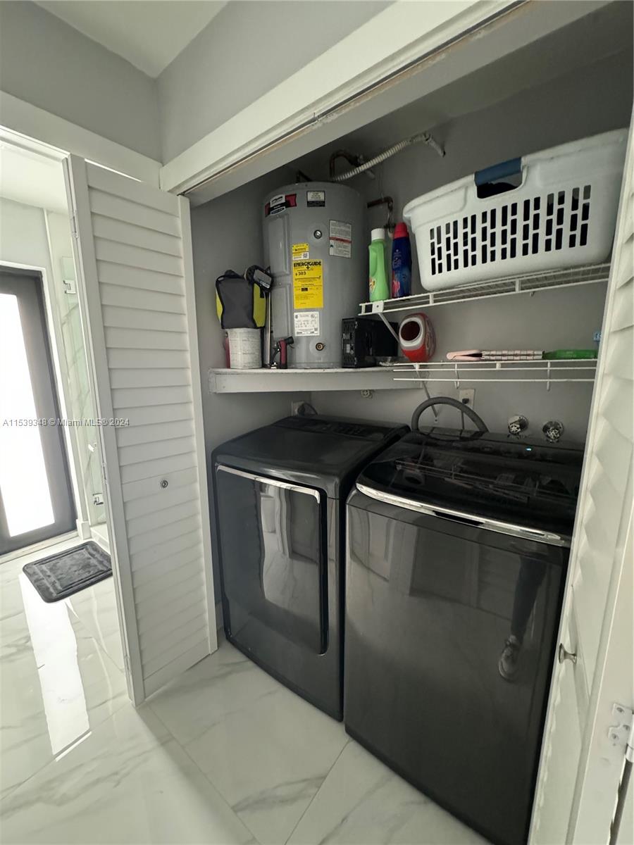 FOREST VIEW SUB - Residential Lease