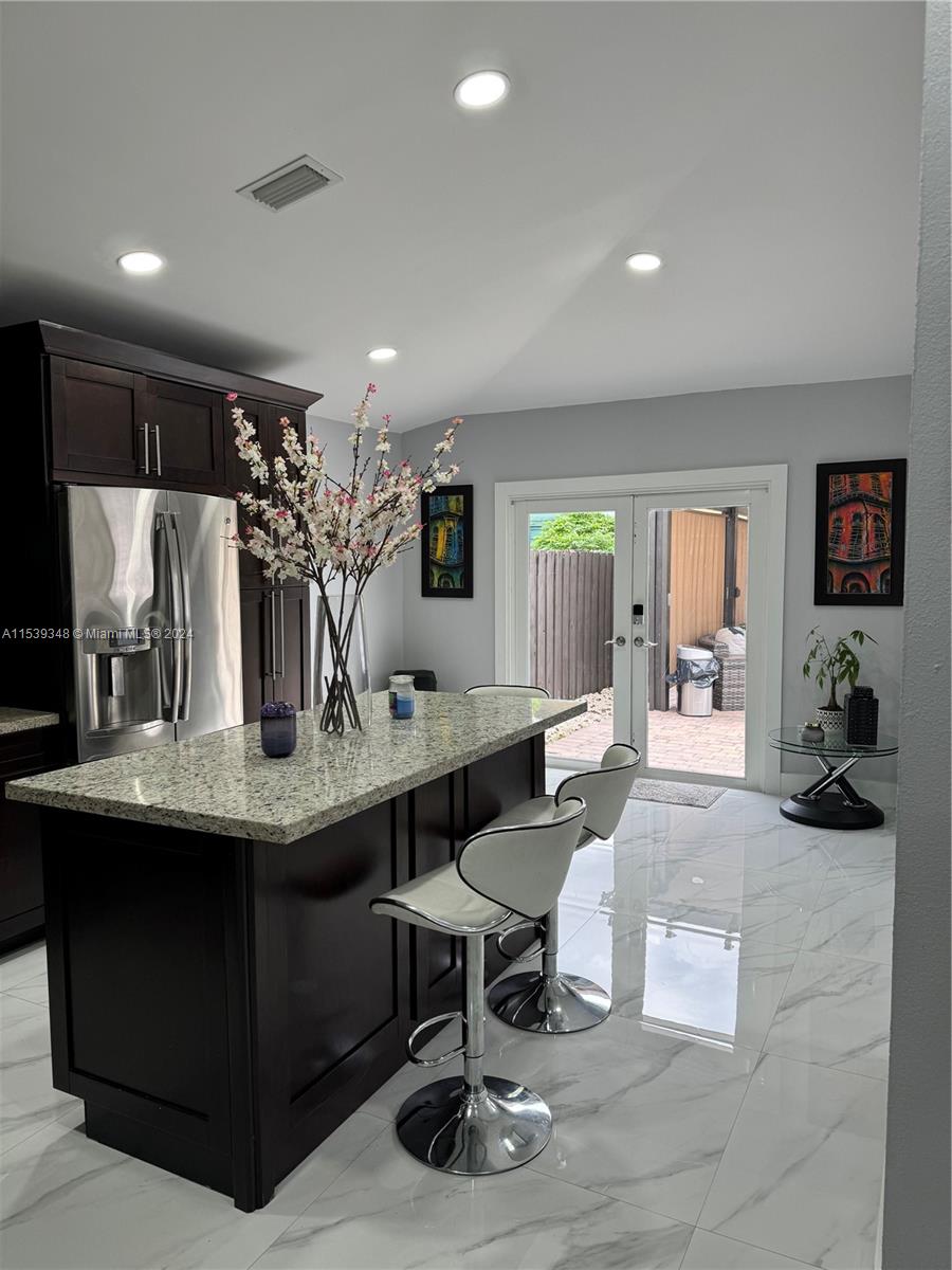FOREST VIEW SUB - Residential Lease