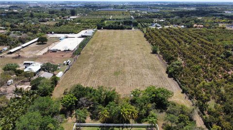 14350 SW 232nd St Miami FL 33170