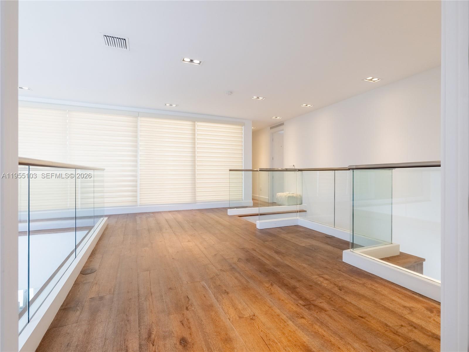 DORAL COMMONS RESIDENTIAL - Residential