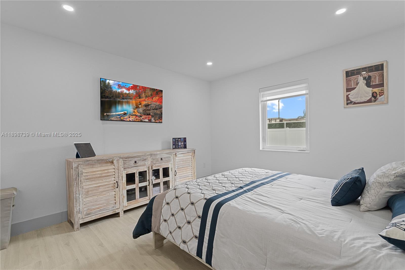 WESTWOOD LAKE 9TH ADDN - Residential