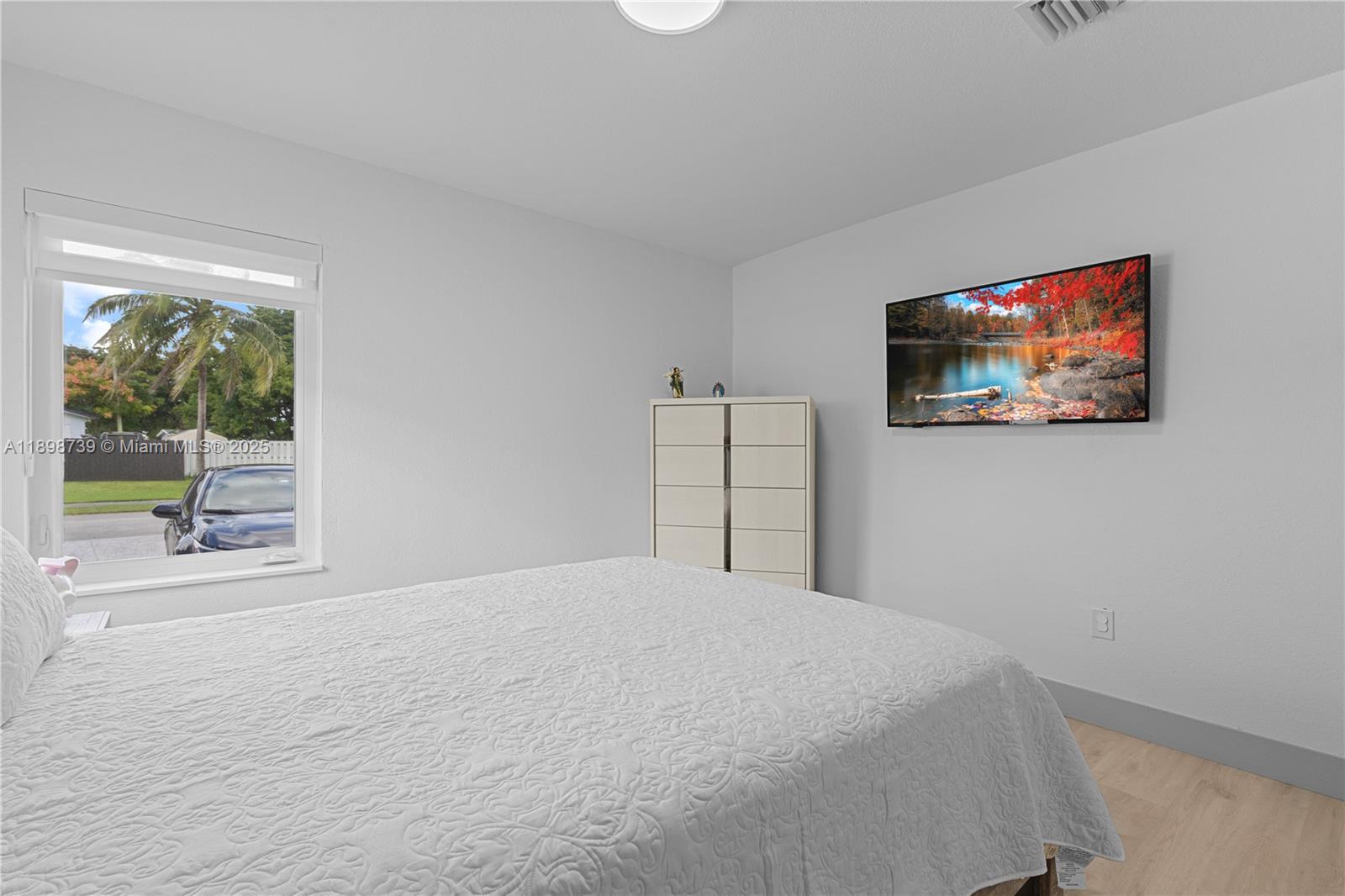 WESTWOOD LAKE 9TH ADDN - Residential