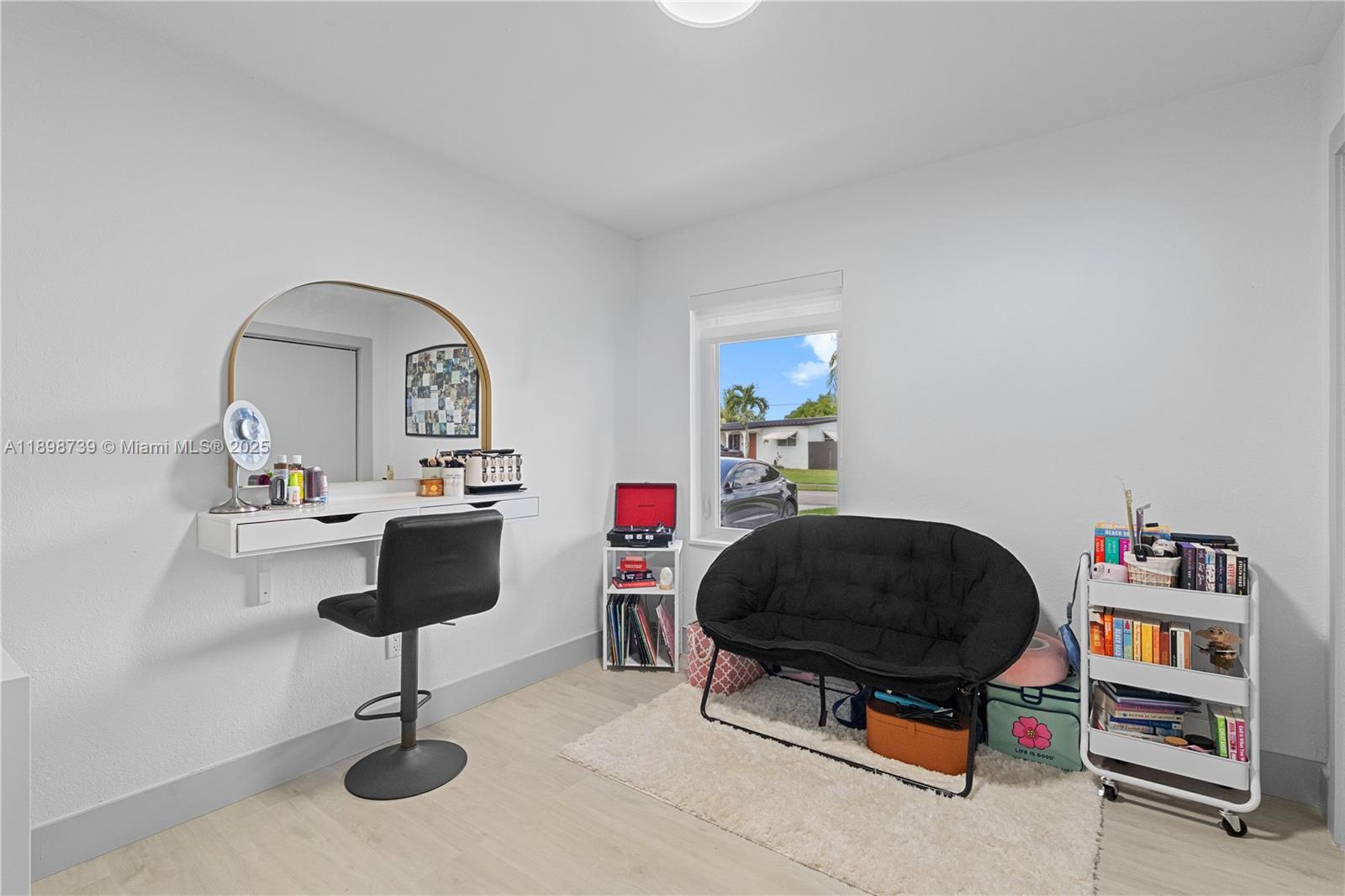 WESTWOOD LAKE 9TH ADDN - Residential