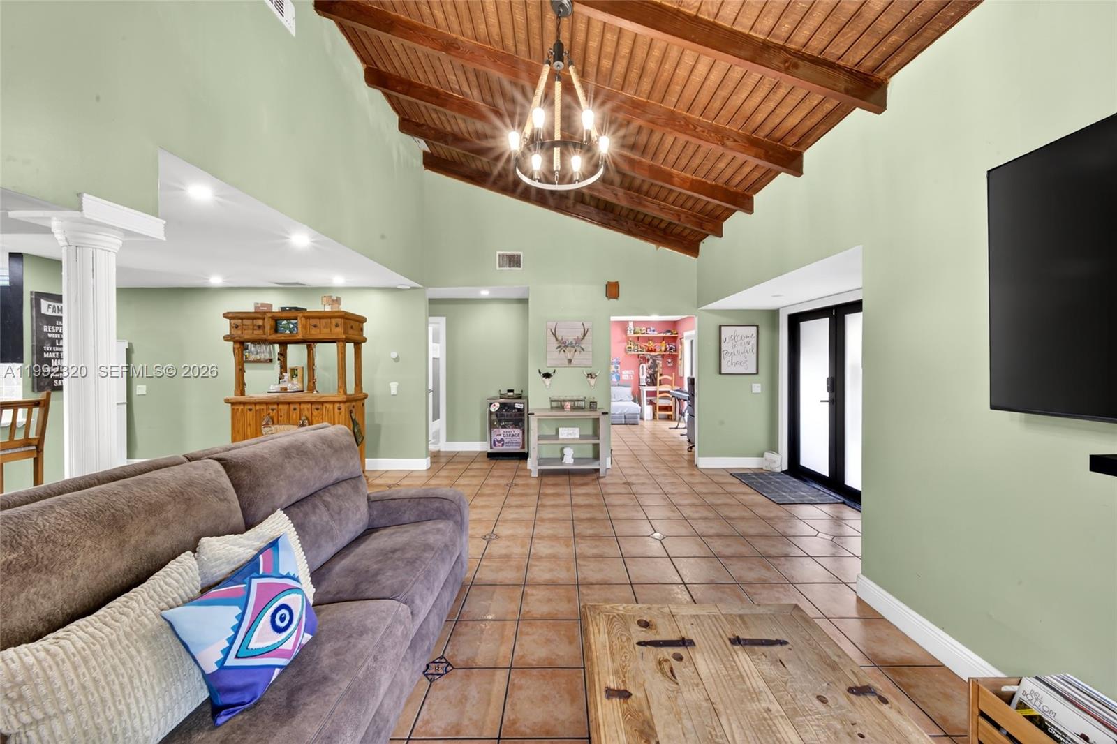 CROSSINGS SEC 6 THE - Residential