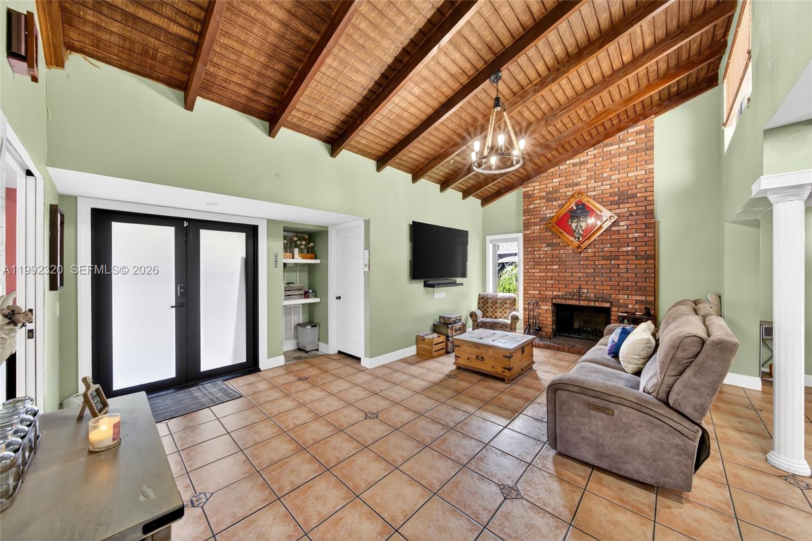 CROSSINGS SEC 6 THE - Residential