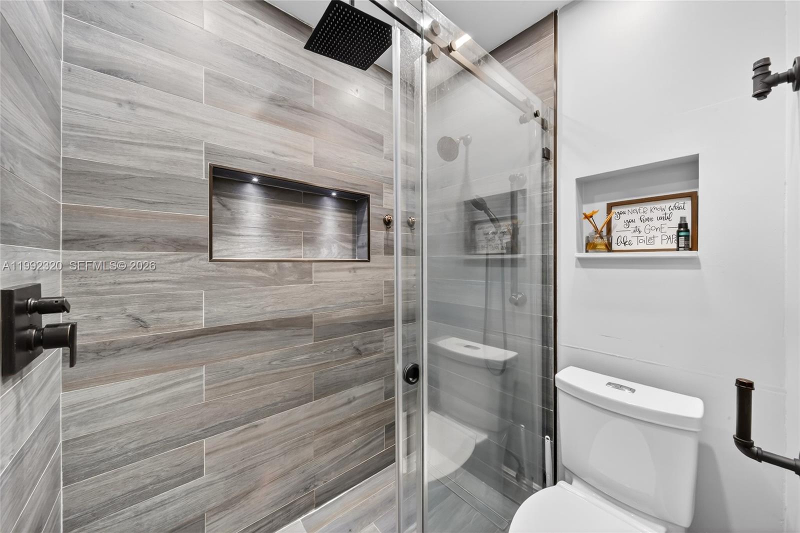 CROSSINGS SEC 6 THE - Residential