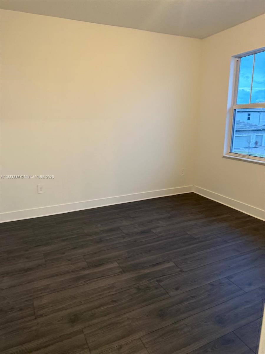 RESERVE AT DAVIE - Residential Lease