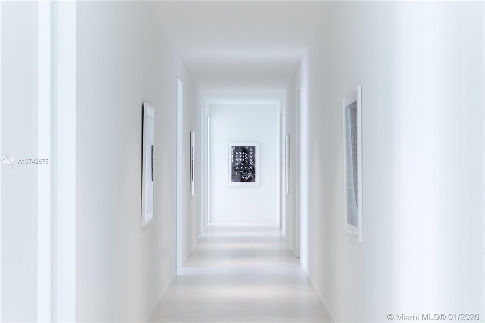 One Thousand Museum Condo - Residential